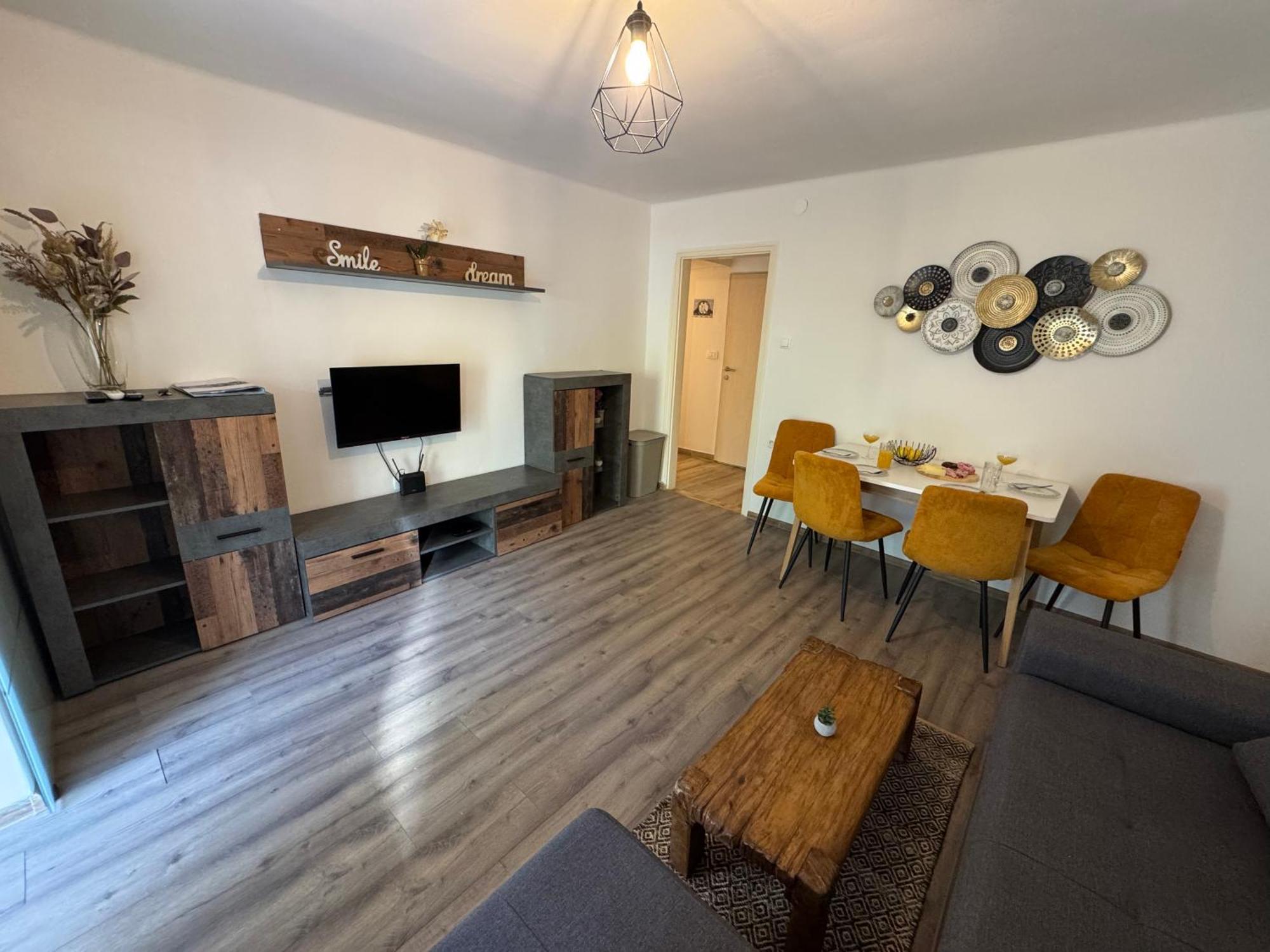 Apartment Ela, Kostrena Rijeka Dış mekan fotoğraf